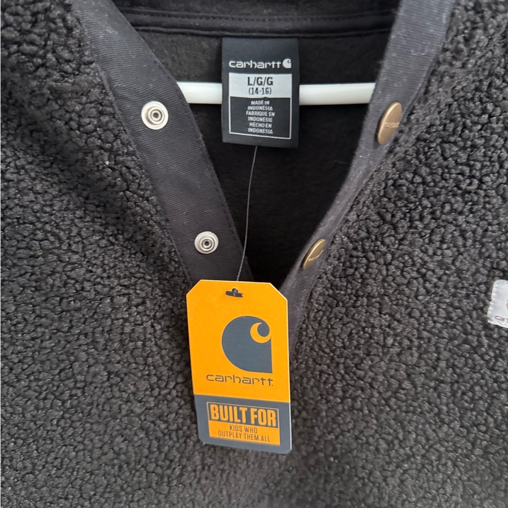Carhartt Black Sherpa Pullover - Picture 4 of 11